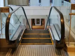 下载视频: 【UP主住不起镇江康华汇利喜来登酒店】【Shanghai Mitsubishi Escalator】【镇江扶梯乘坐记录】镇江康华汇利喜来登酒店下行扶梯乘坐记录