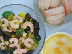 Descargar video: 家庭版轻食，后悔没早做这份好吃又低卡的减脂餐