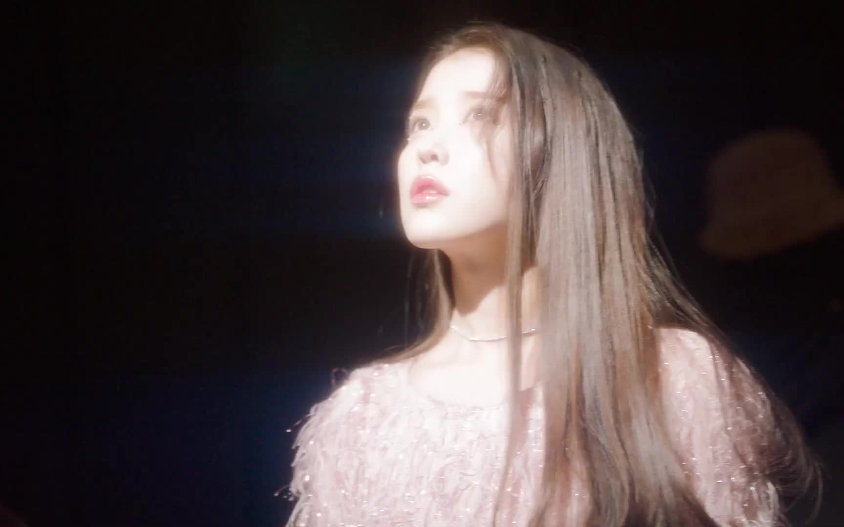 iu经典mv—celebrity