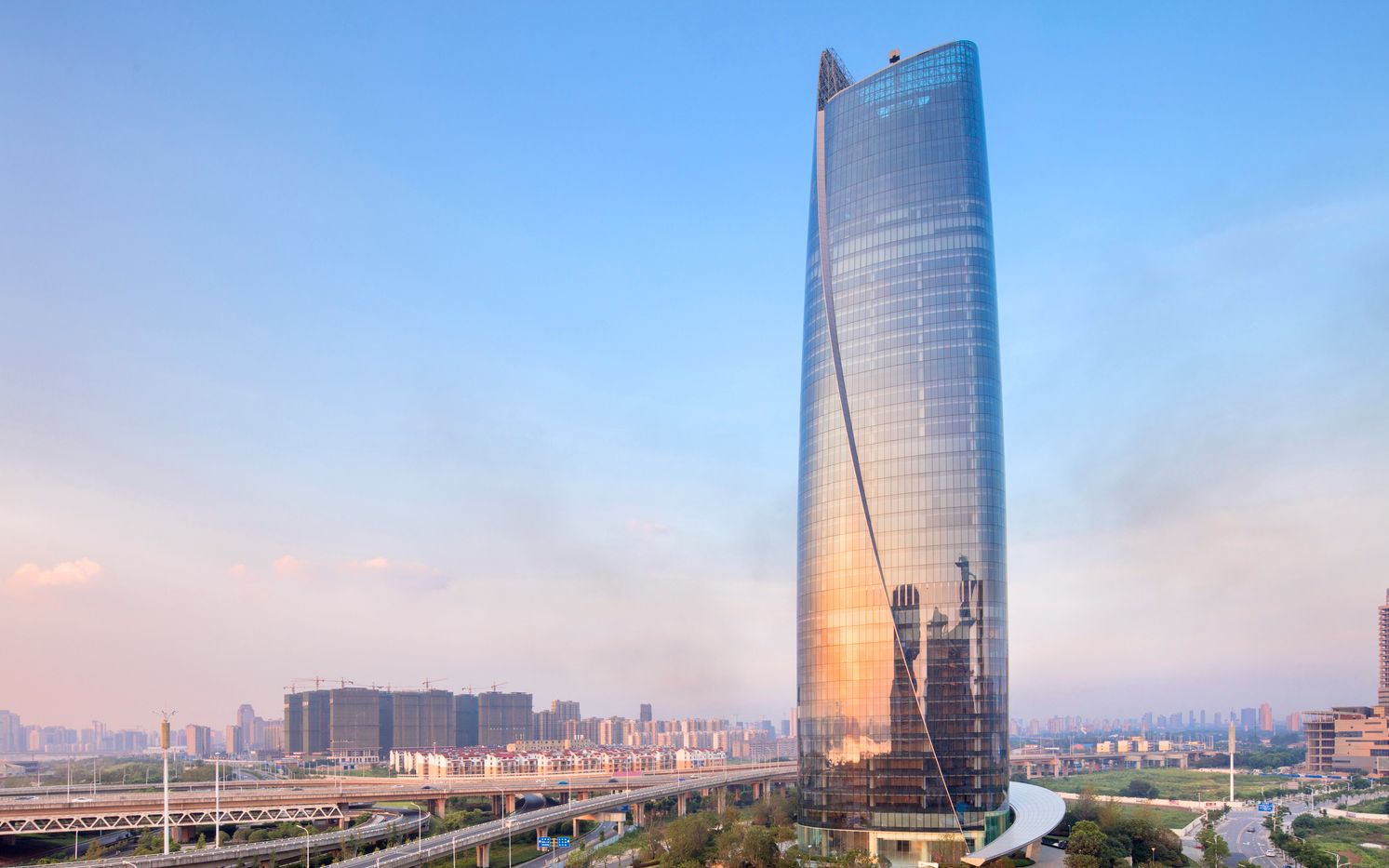 第202139期:sketchup草图大师创建曲面高层建筑南昌新力中心