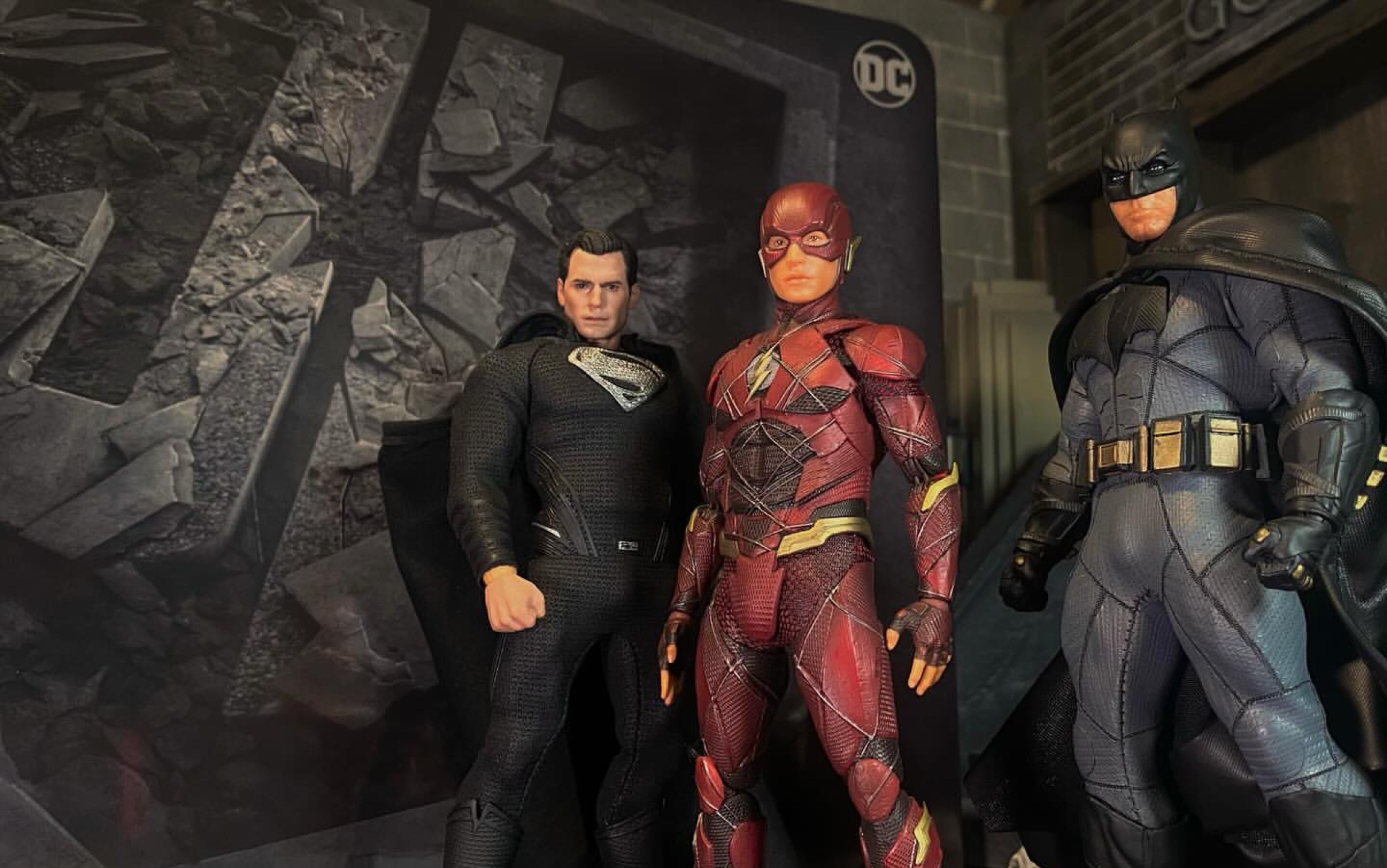 【转】mezco正义联盟三人套开箱体验