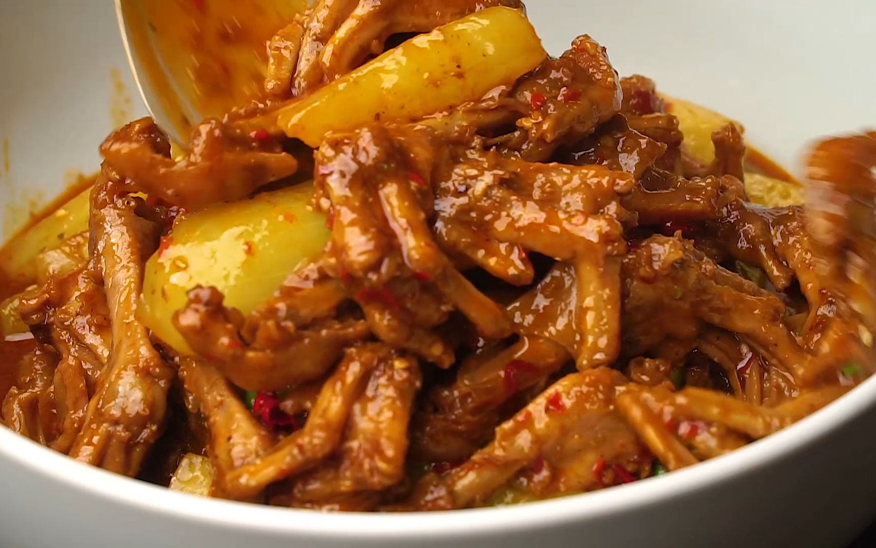 老话说回来了,今日农家菜:糯香鸭掌_哔哩哔哩_bilibili