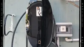 仰望充电桩。我的小7终于结束在外面吃快餐的日子了，家常菜最好吃，细嚼慢咽身体好~#仰望U7#仰望充电桩#比亚迪