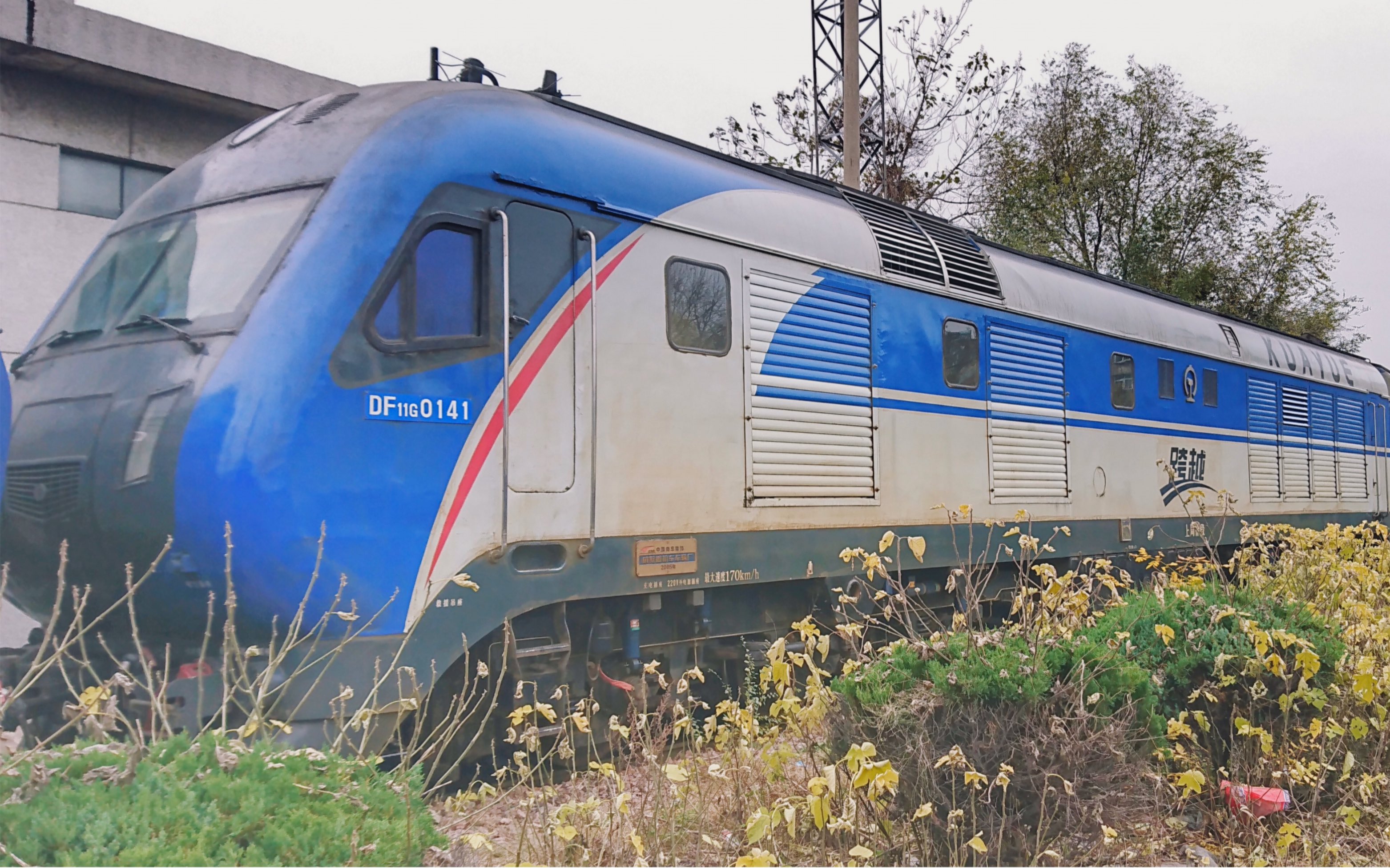 df11g合集,特此纪念一下跨越的df11g,据沿线车迷记录,徐段已开始涂掉