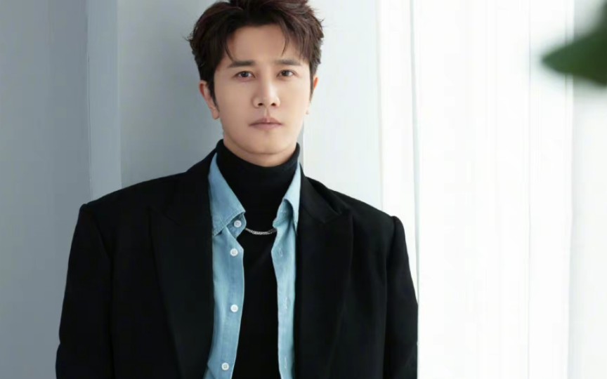 帅帅帅帅帅帅帅帅哥彭冠英