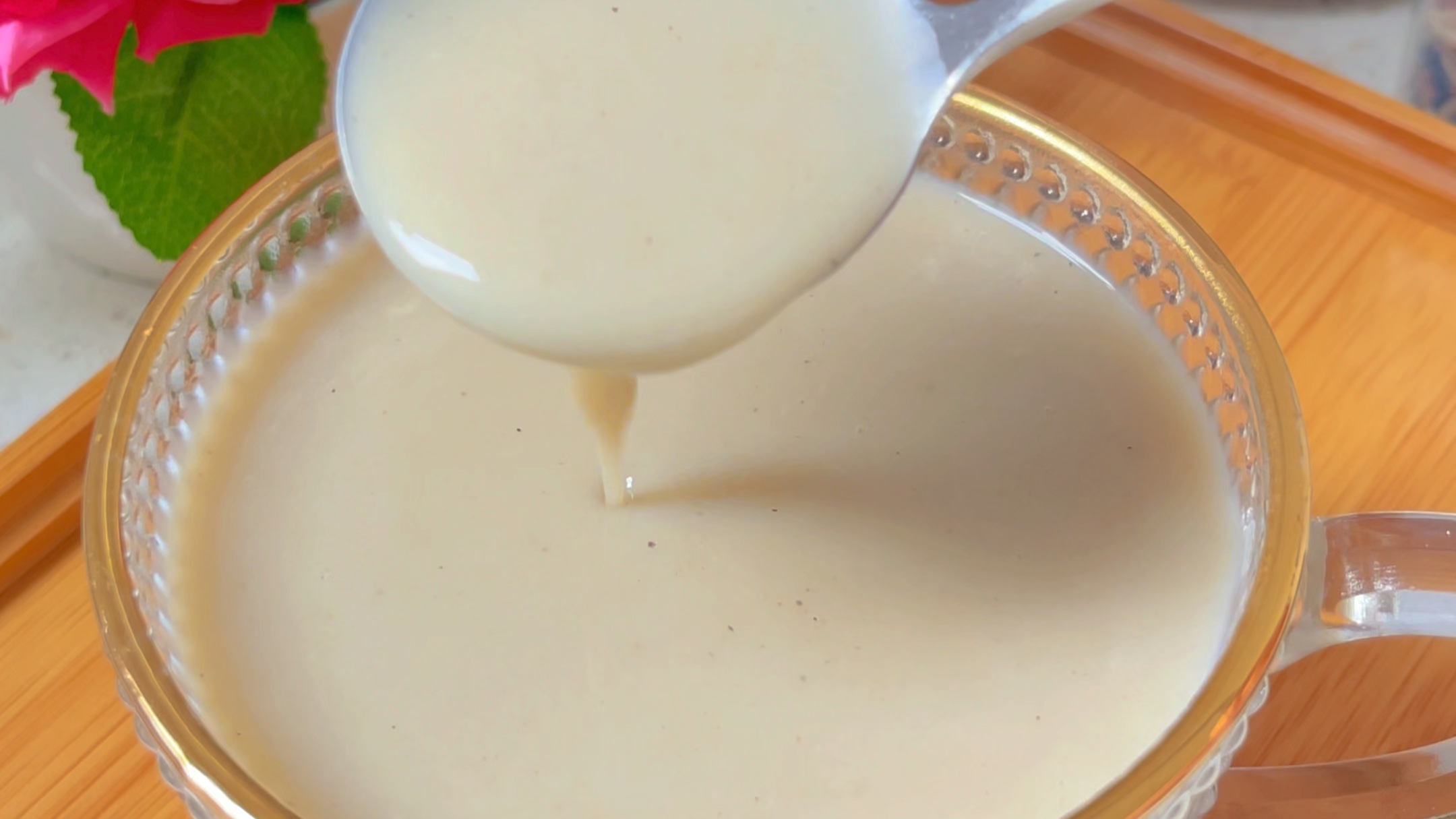 常喝燕麦薏米绿豆浆,胜过敷十张面膜