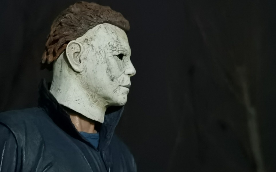 neca,迈克尔迈尔斯不是谁都可以扮的,后果只有一个.
