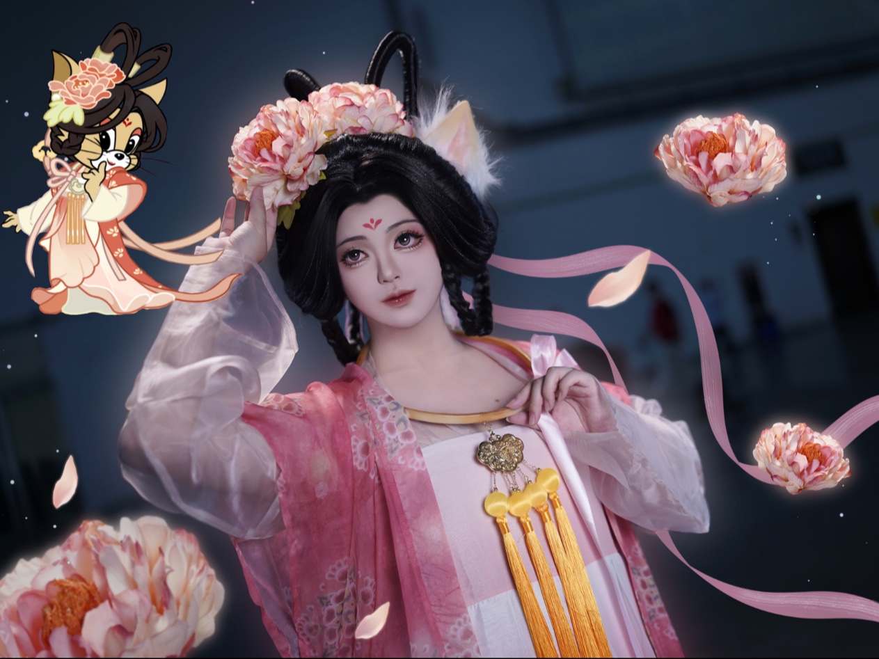 "风吹牡丹香满园,花开时节动京城"