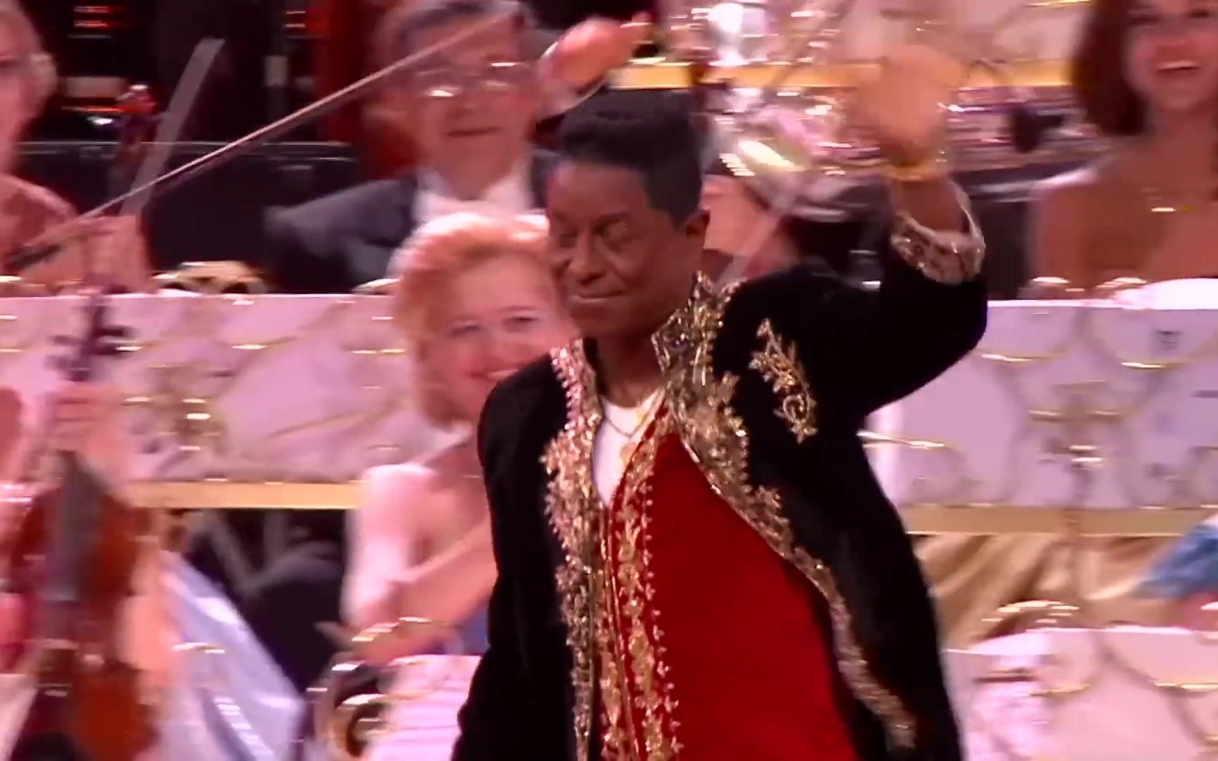 [图]When The Rain Begins To Fall - Jermaine Jackson & André Rieu