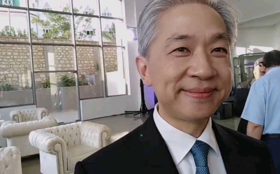 看到汪司就想学习是怎么回事
