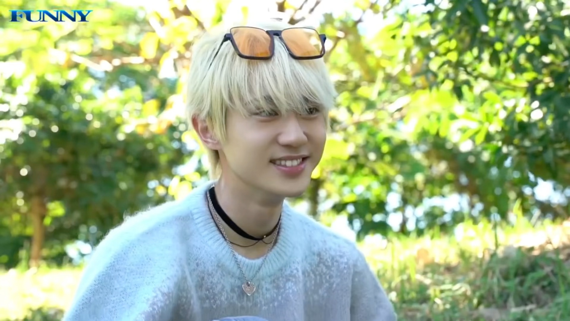 演员姜典|谁懂啊家人们!这组杂志造型完全就是小辣椒艾迪!