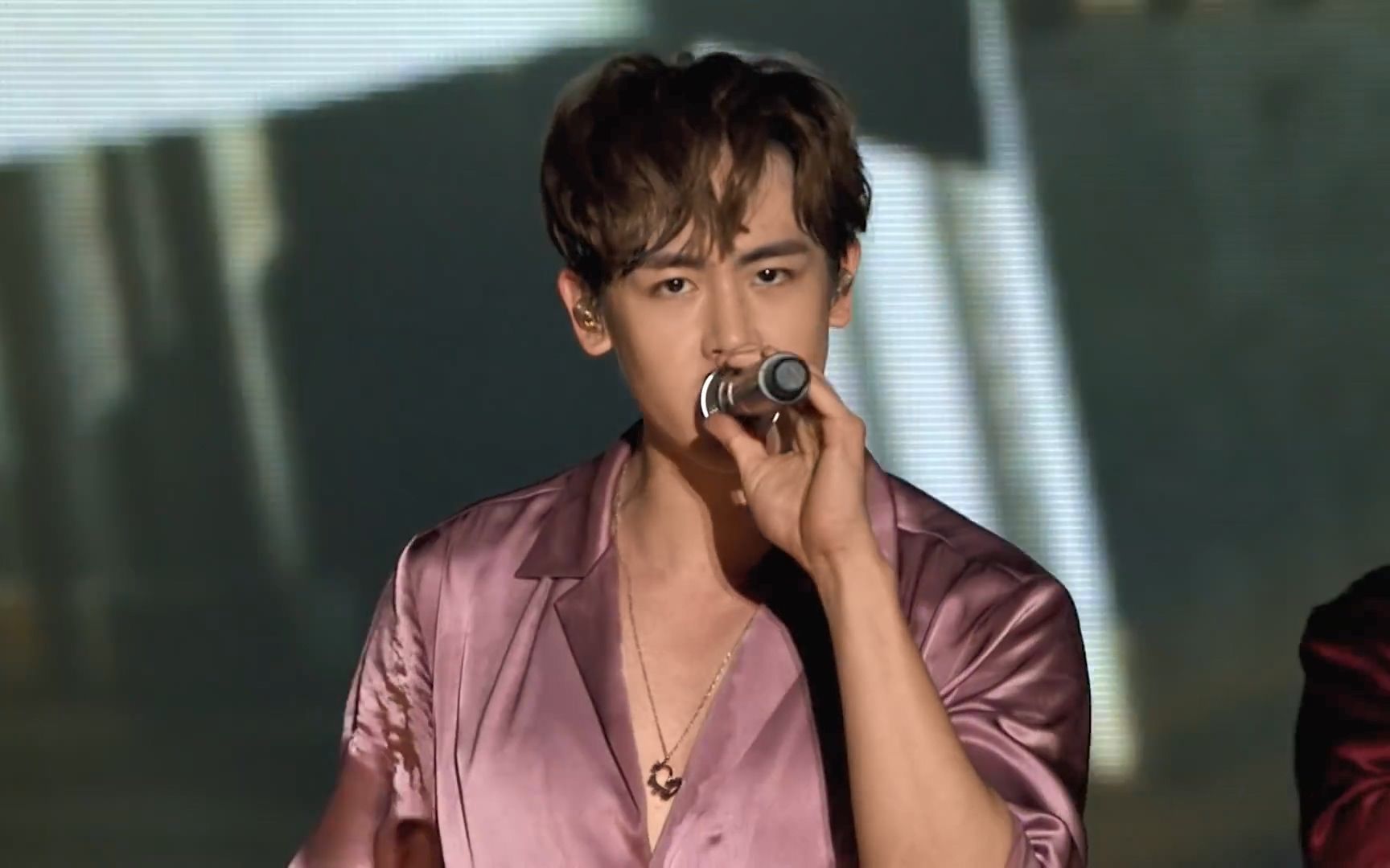 [图]【2PM】I'm your man 演唱会版 荷尔蒙爆炸 HOUSE PARTY (Kor Ver.) [Bonus Video]