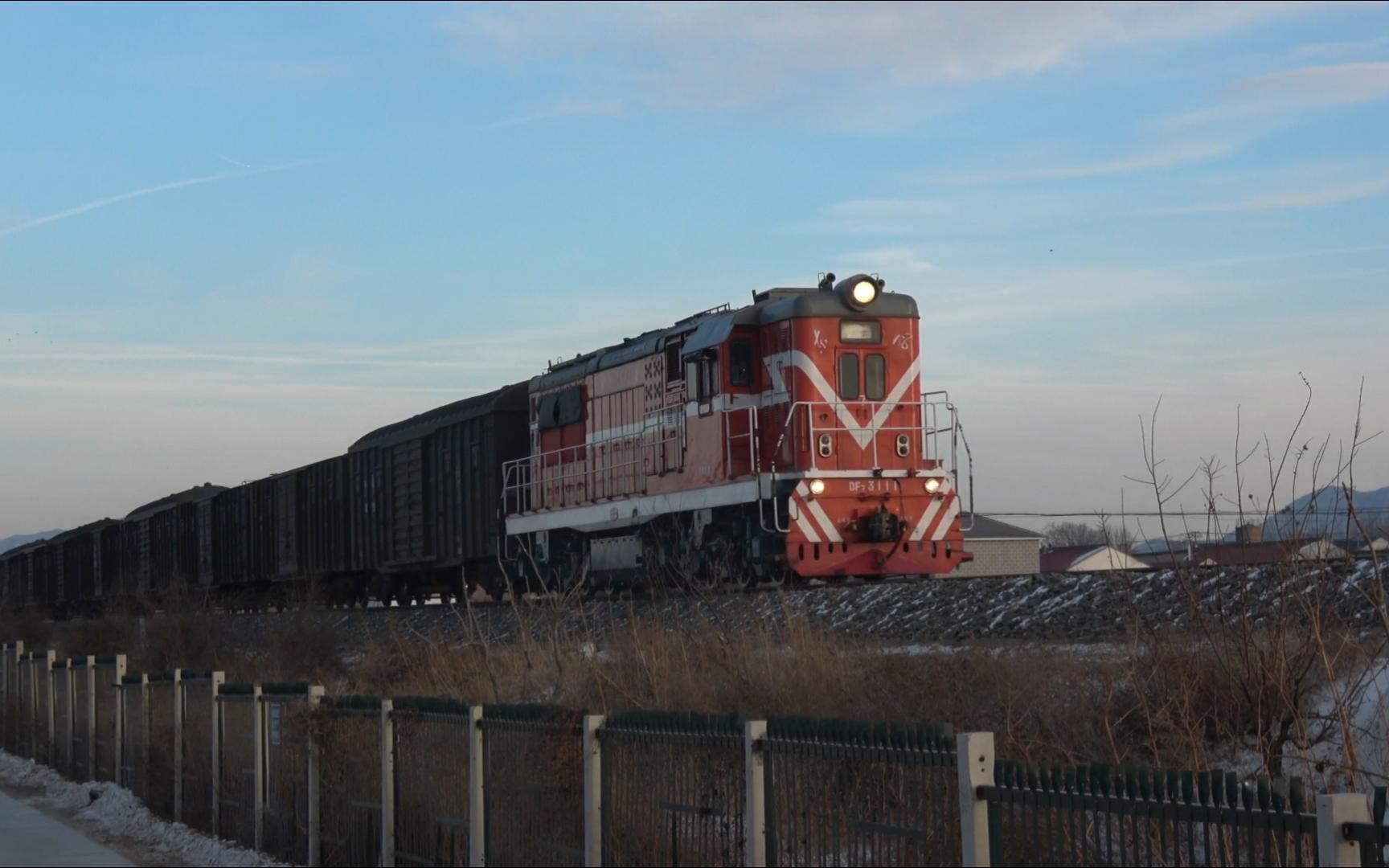 京张铁路上仍在奔跑的小运转货列