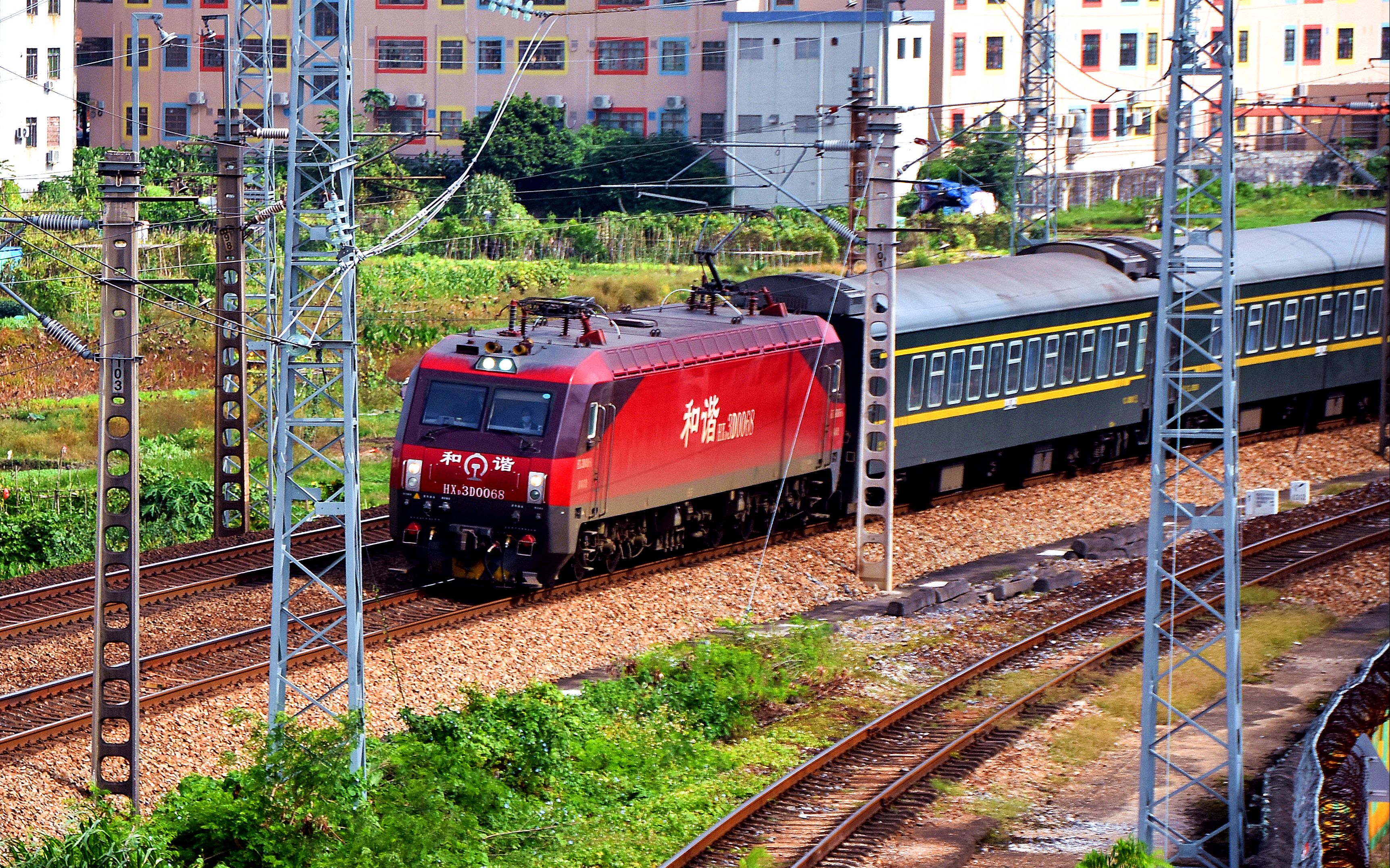 稀罕货京剧京段hxd3d0068番茄准高电力机车牵引客车k599包头广州通过
