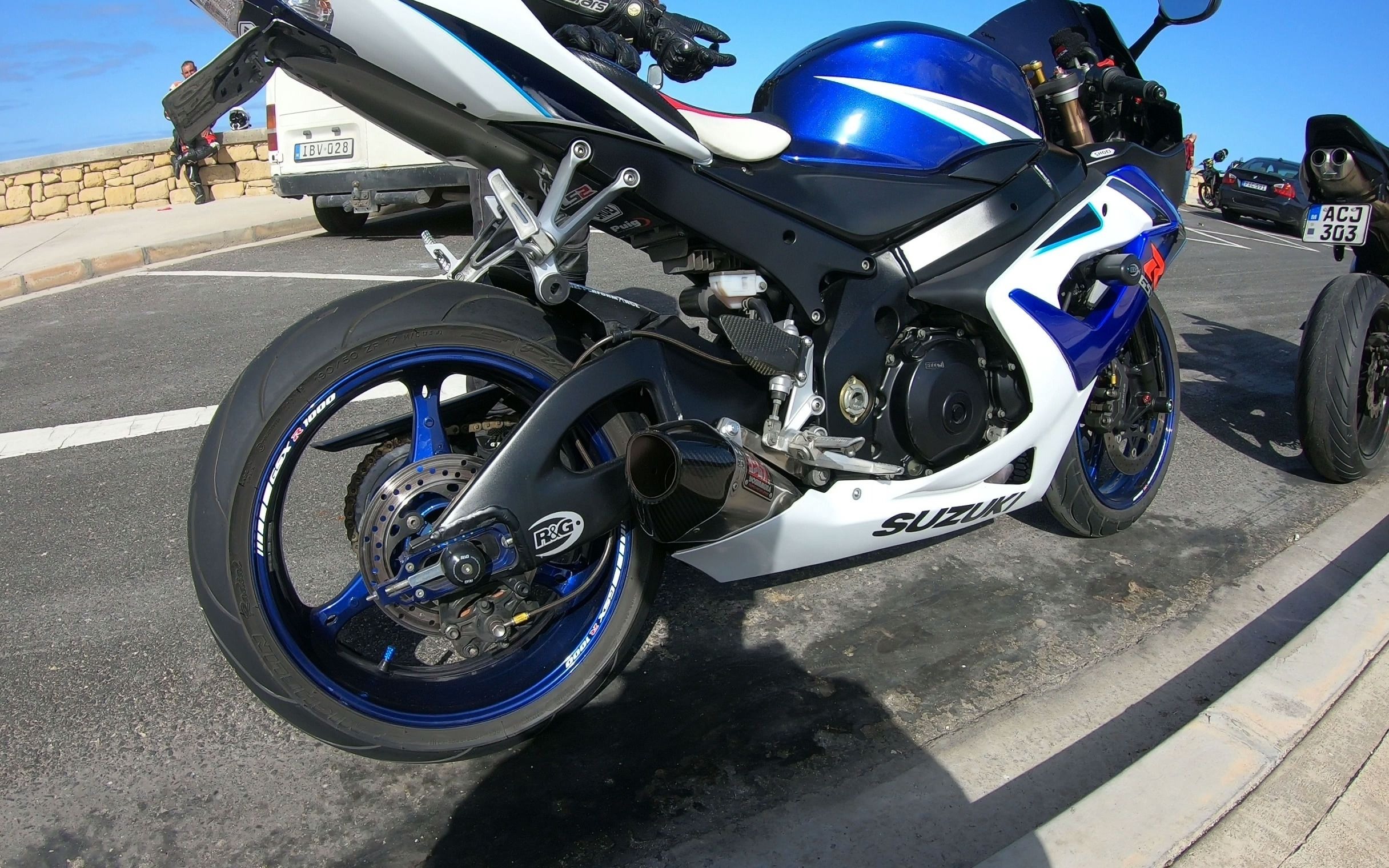 好友的铃木dsx—1000r_哔哩哔哩 (゜-゜)つロ 干杯~-bilibili