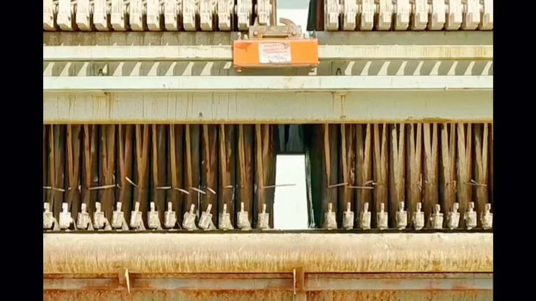 板框压滤机污泥水固化干排卸泥饼