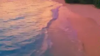【Lover】当Lover遇上粉红色海滩