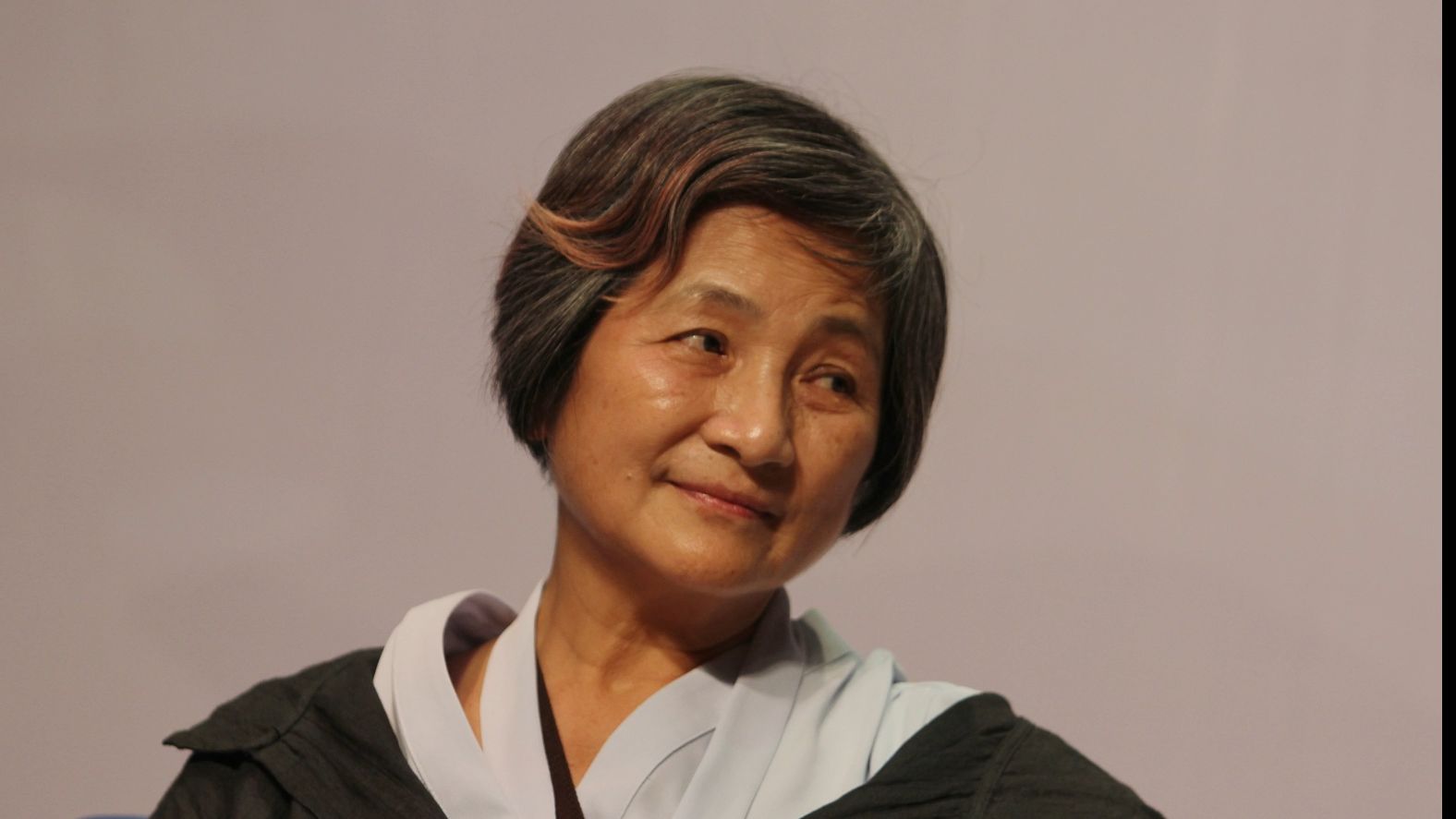 著名演员郑佩佩去世享年78岁,刘涛曾在综艺为她的健康状况而落泪