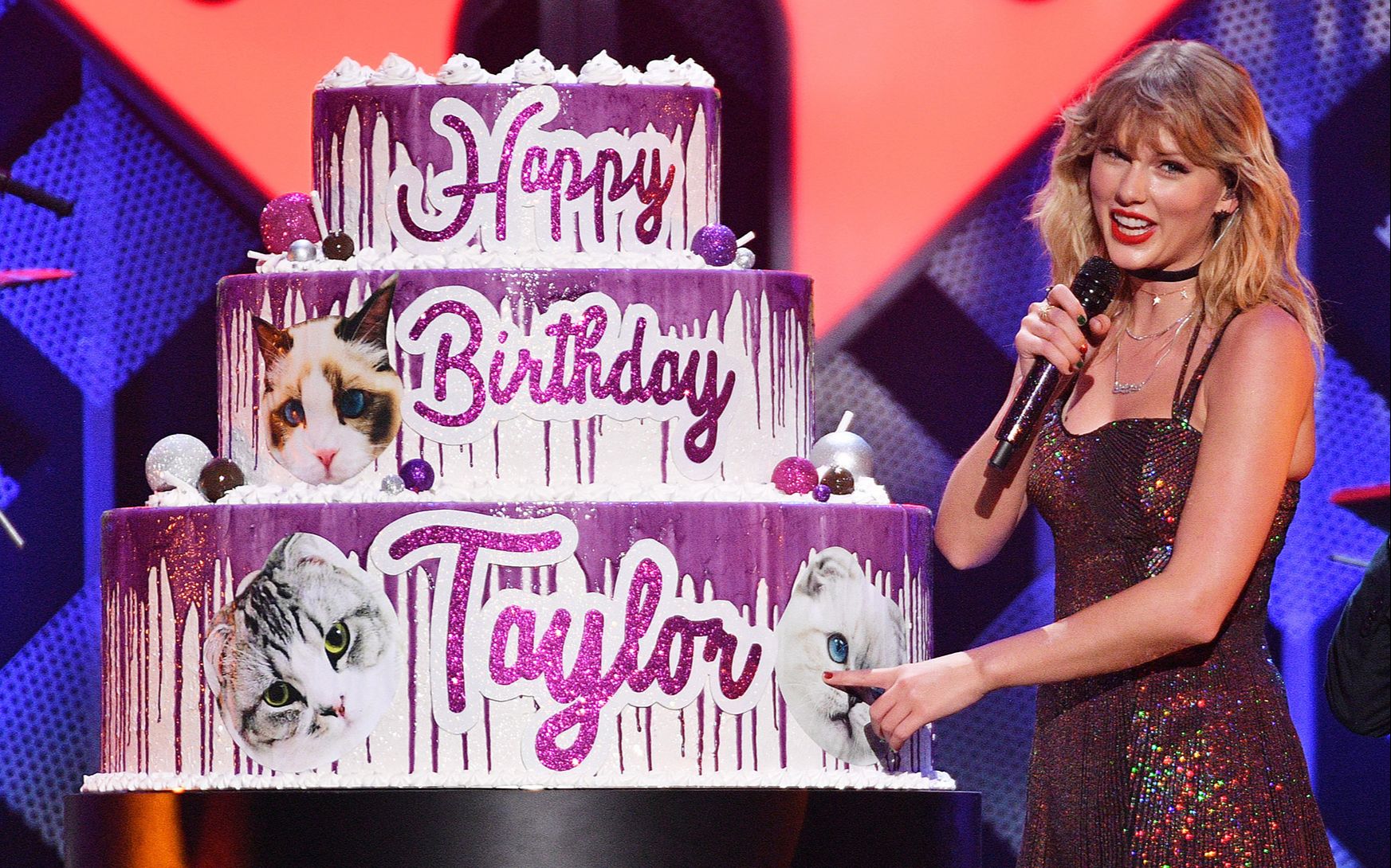 [图]生日表演！霉霉Taylor Swift最新iHeartRadio圣诞音乐节全场