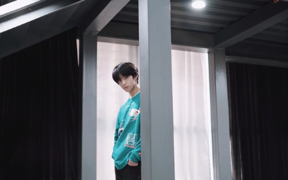 【西南最帅初中生】刘耀文是怎么做到这么可爱的(2961 .