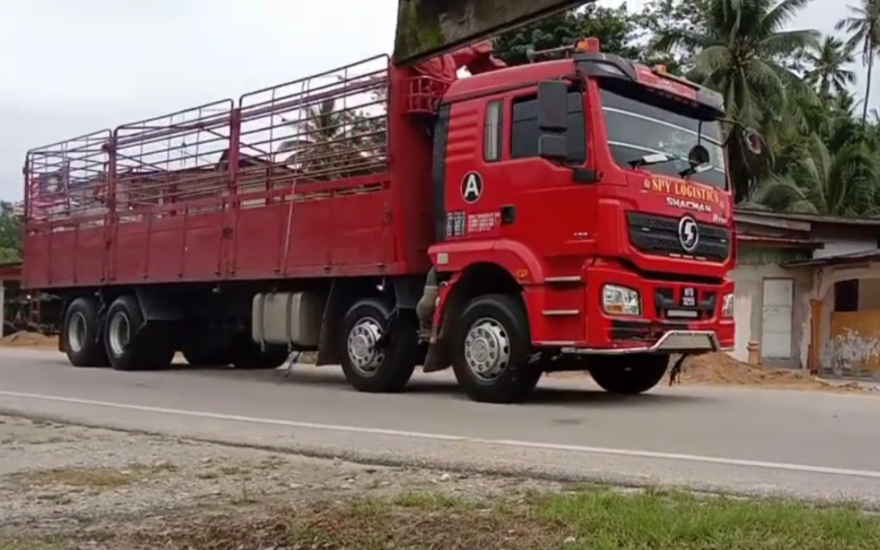 陕汽德龙m3000马来西亚版