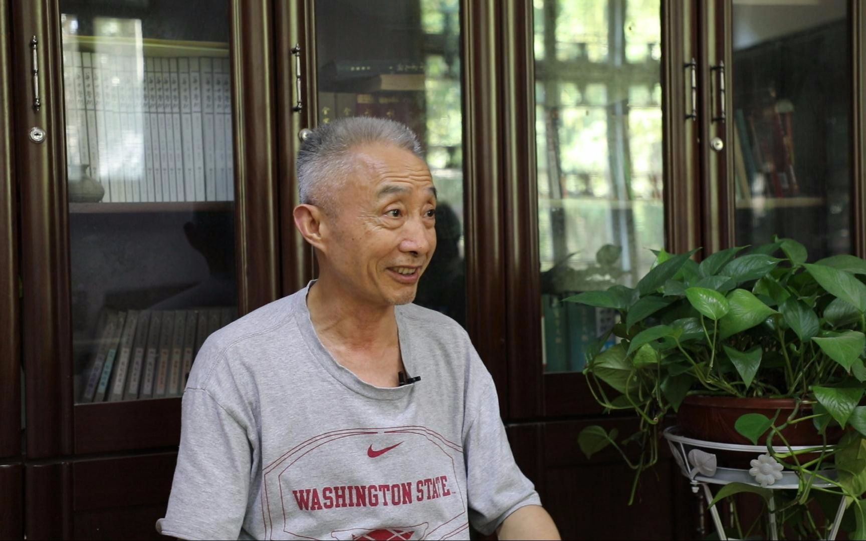 戴建业一个人不能红得太久