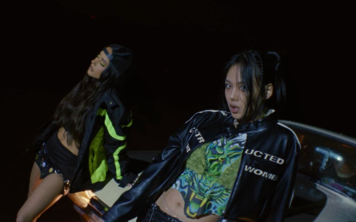 [图]BIBI 携 Becky G 带来全新西语合作曲 “Amigos”，POP女王强强联手，传递不受他人影响的自由态度