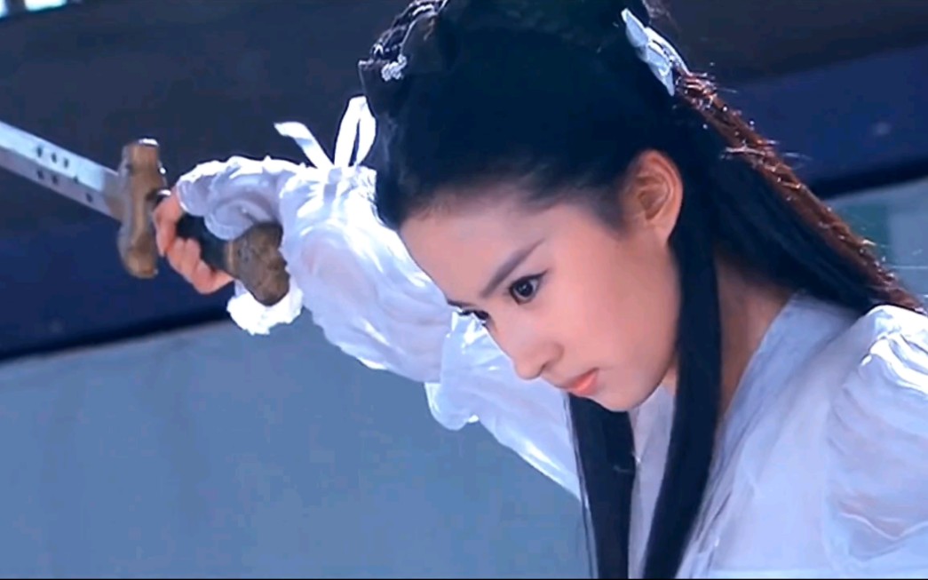 请刘亦菲教一下,什么才叫真正的白绫打戏!