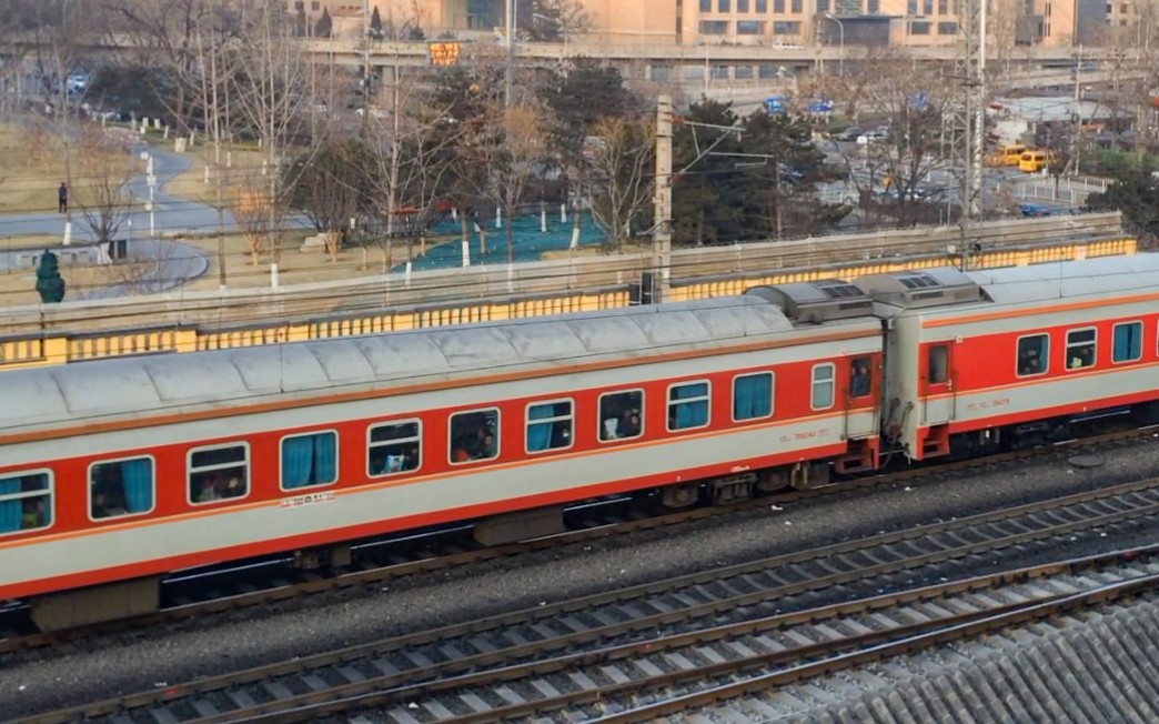 【轮轨原声】原色25g进站_哔哩哔哩_bilibili