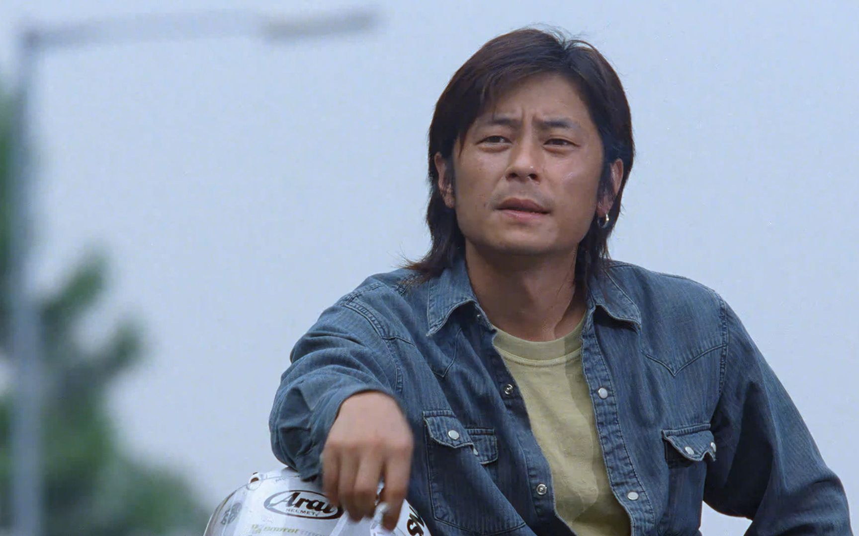 阿峰翻唱王杰《为了爱梦一生》,爱的真谛,尽在感人歌曲中