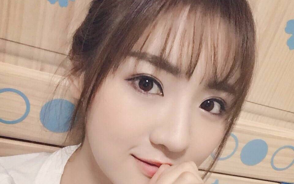 snh48莫寒直播疯狂吐槽