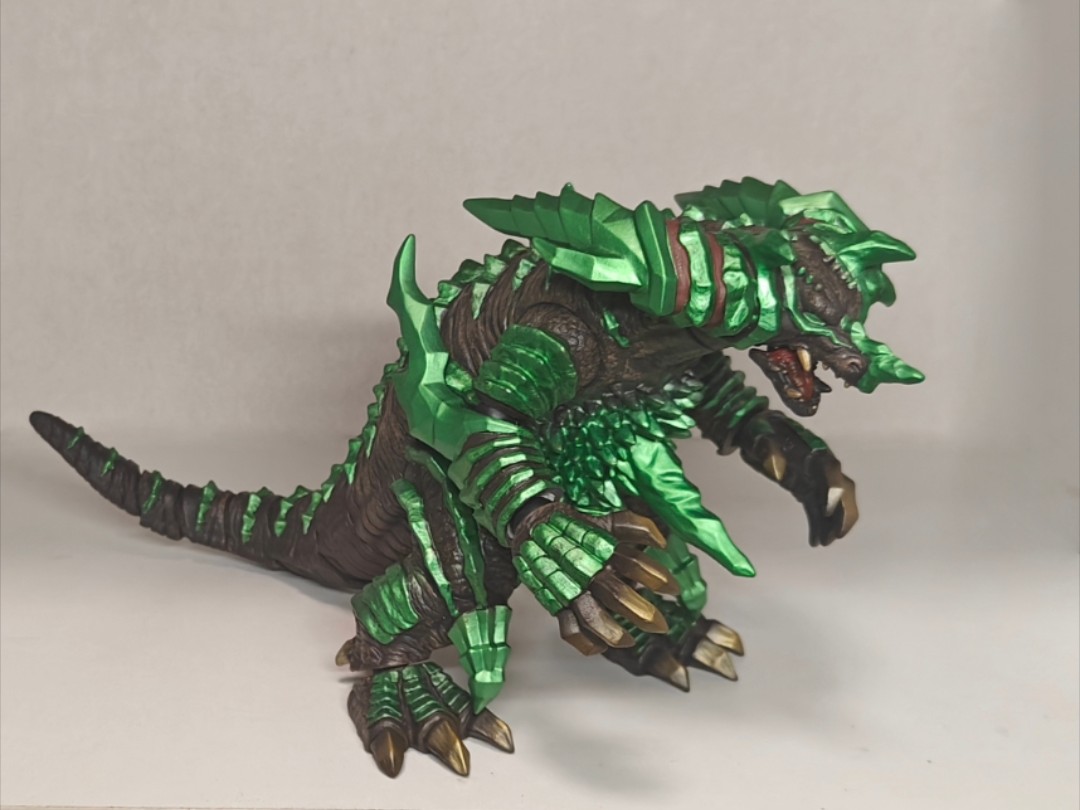 【展示】大怪兽rush 魂晶哥莫拉(大地哥莫拉)软胶重涂&可动化改造
