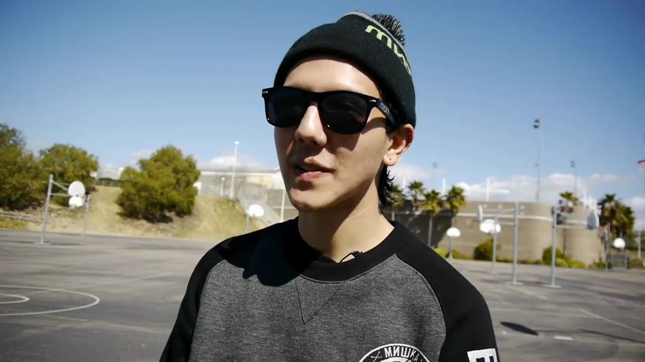 【spencer nuzzi】no-comply frontside 180