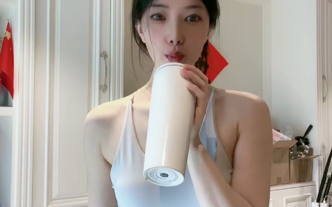 李懂懂 esther的抖音直播间 - 抖音直播