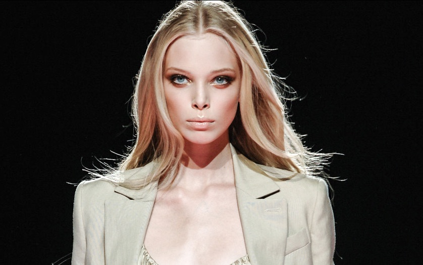 tanya dziahileva@ versace spring 2008 (opened)