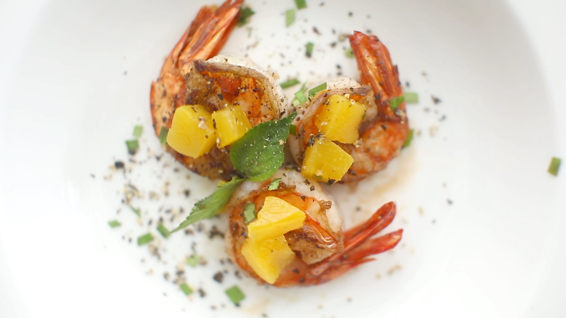 【黄桃大虾】东京大饭店上脑.挑战法式摆盘