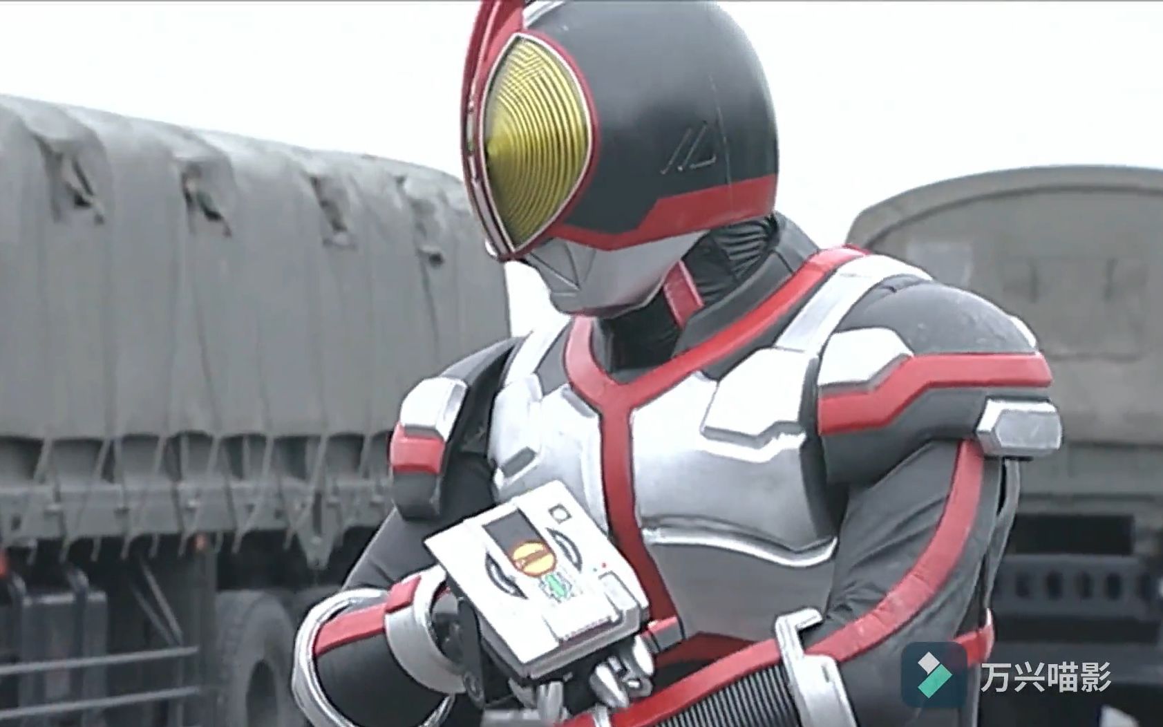 【蓝光】假面骑士faiz全形态变身 帅气必杀合集