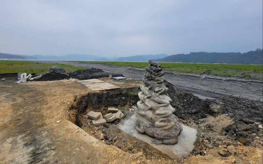 台湾遭遇持续旱情,对比日月潭往昔照片