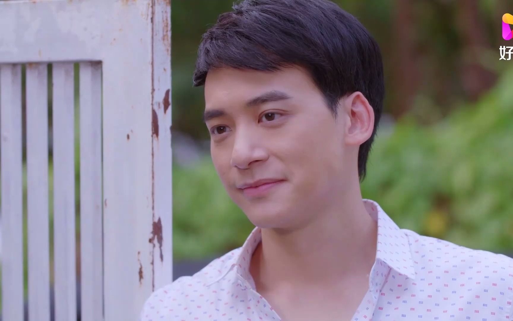 命中不注定:总裁撩妹成功,美女勉强同意,一通电话美女脸色大变