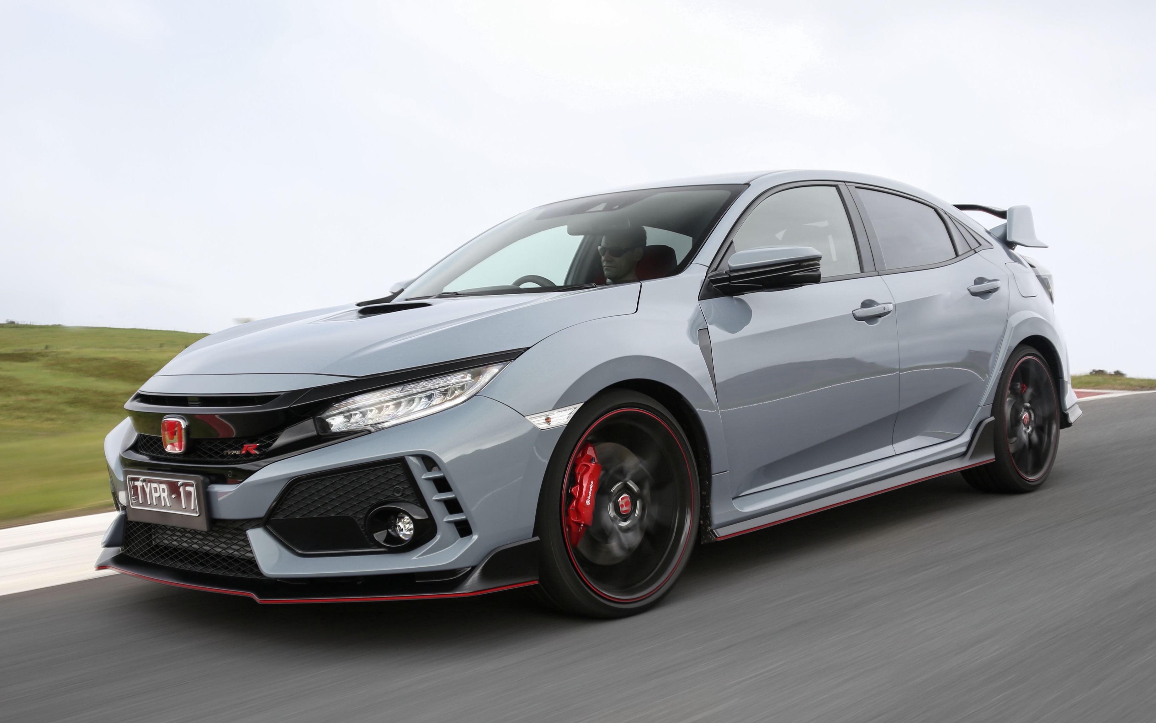 本田思域type r与保时捷911 gt3的battle_哔哩哔哩 (゜-゜)つロ 干杯