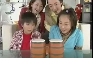 [图]NGC《Donkey Konga》（咚奇刚鼓）日版广告2