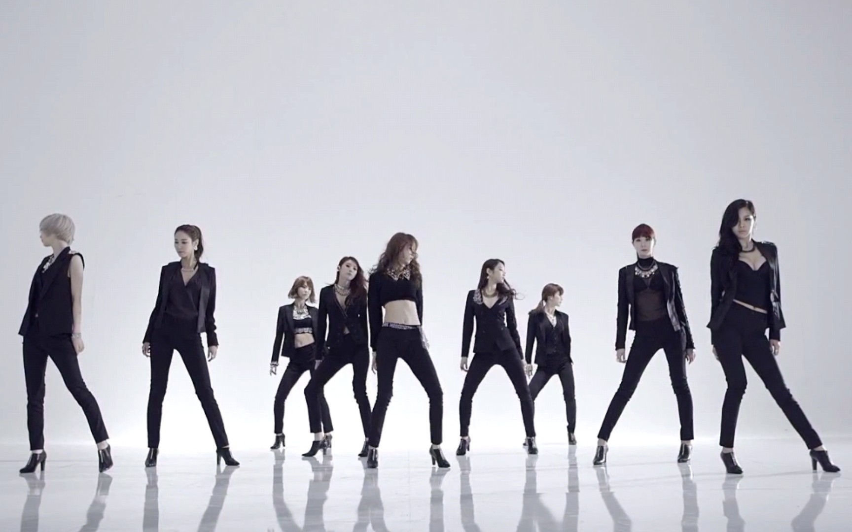 [图]韩国女团Nine Muses 舞蹈版 Wild