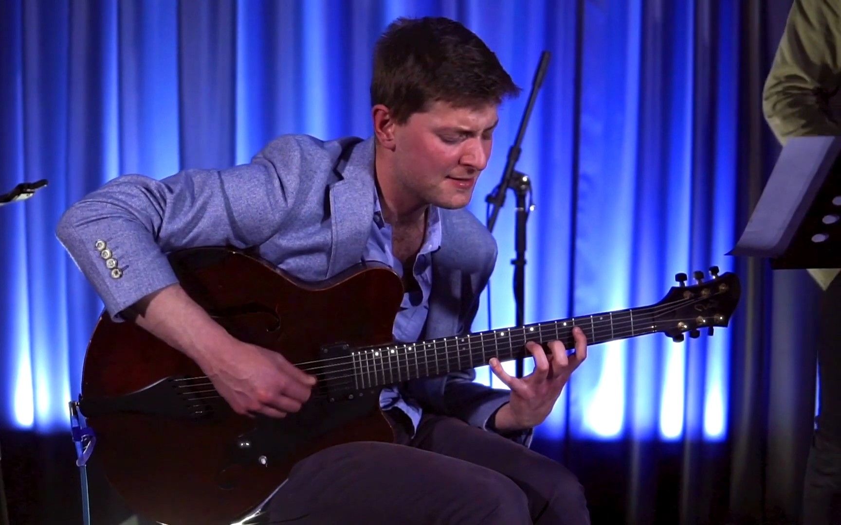 【现代爵士/爵士吉他】tom ollendorff trio   ben wendellive at the