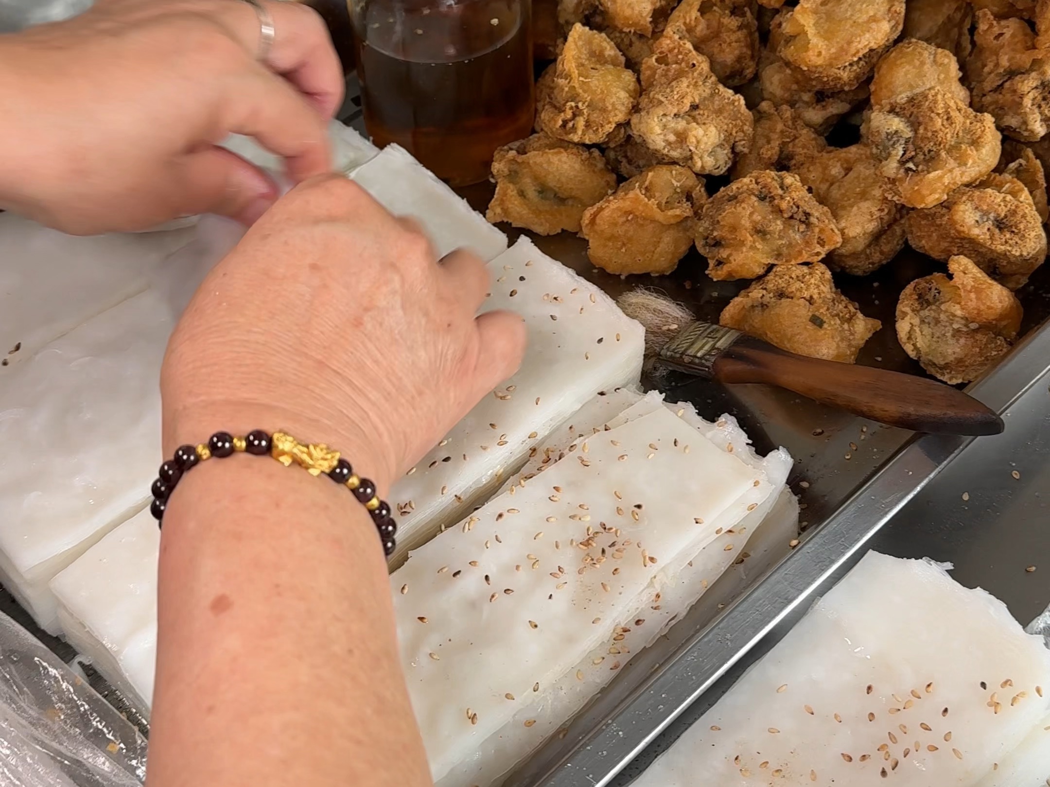 恩平特色米皮卷豆腐角