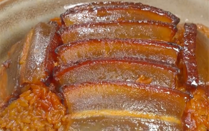 四川九大碗蒸菜夹沙肉,小时候除了吃酒席,只有过年才吃得到,香甜软糯