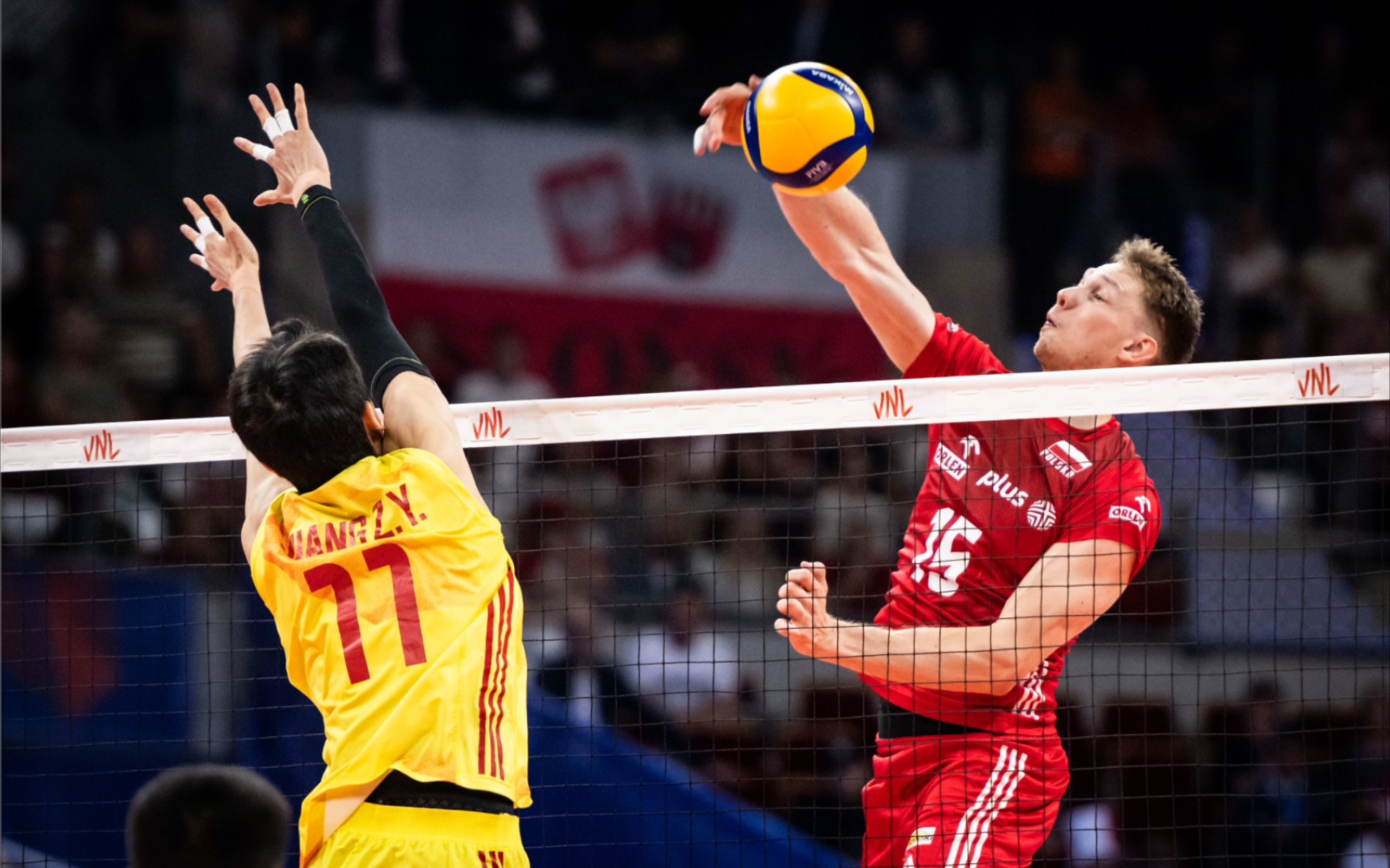 【中国男排 | 蒋正阳】"努力向前跑吧!