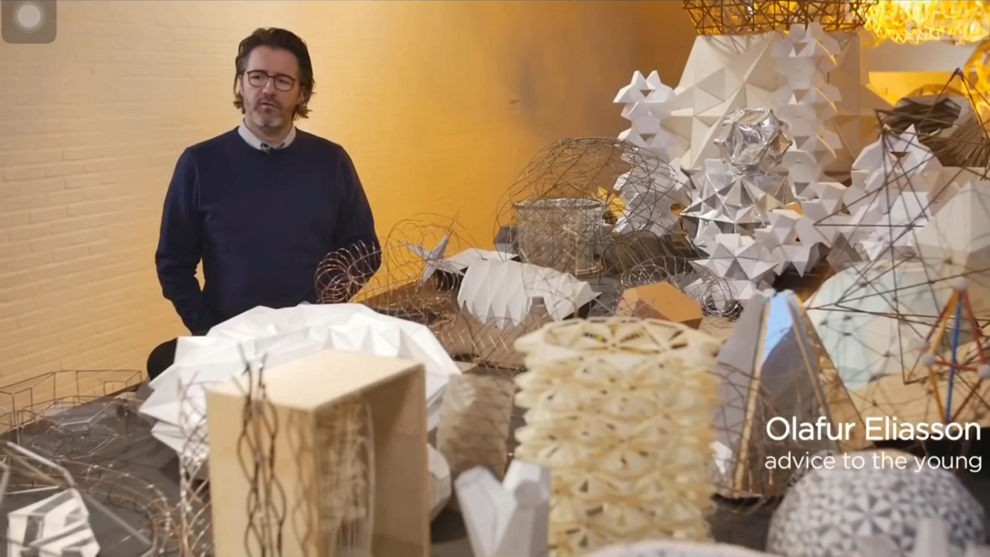 Olafur Eliasson / 奥拉维尔ⷥŸƒ利亚松给青年的忠告(油管自带英文字幕)哔哩哔哩bilibili