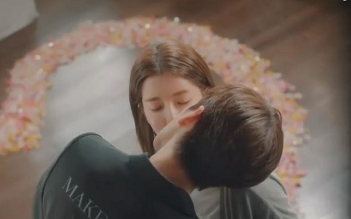 加油吧威基基寄宿舍老板姜东久宝妈韩允儿金正贤郑仁仙