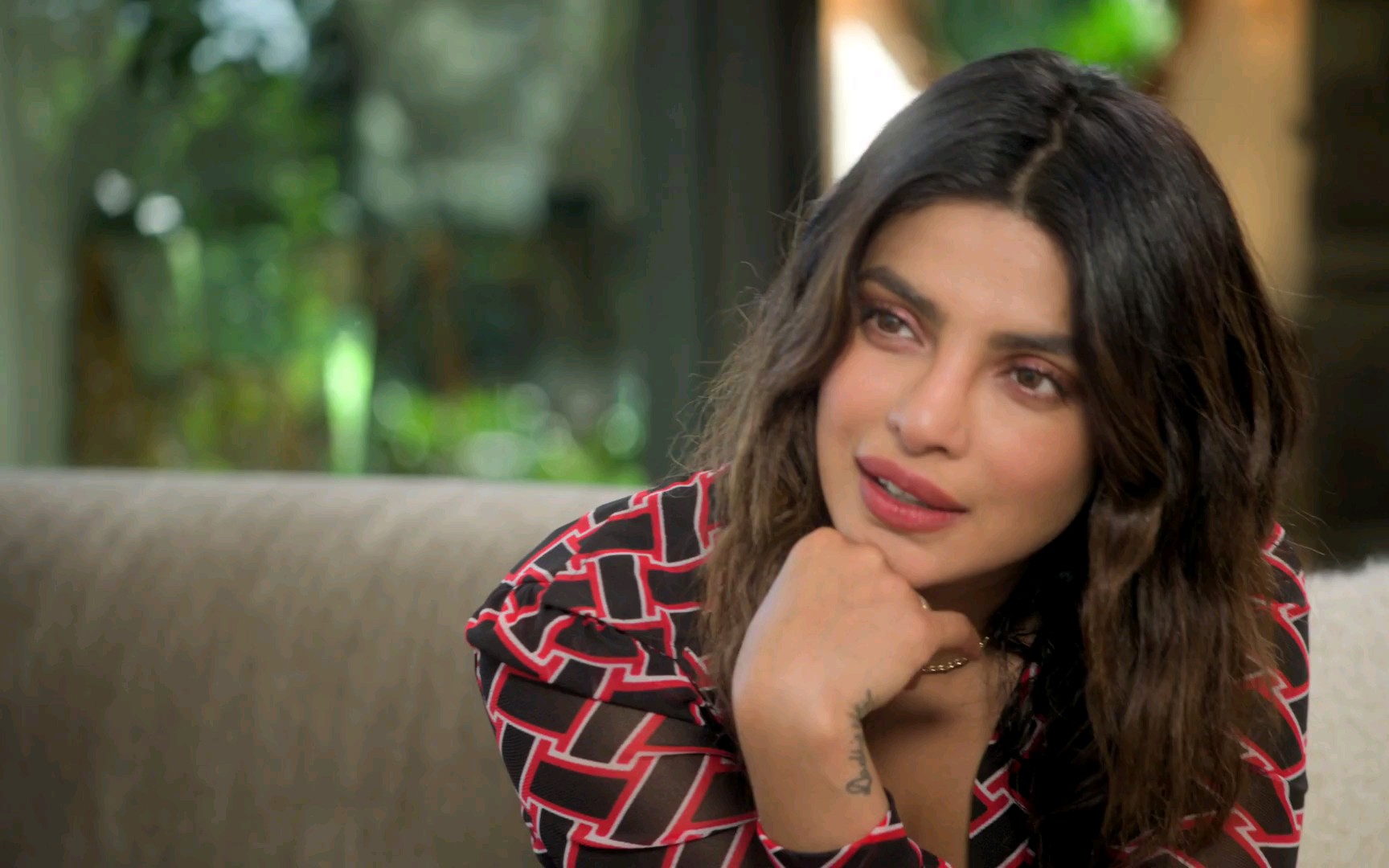 [图]Priyanka Chopra:If I Could Tell You Just One Thing