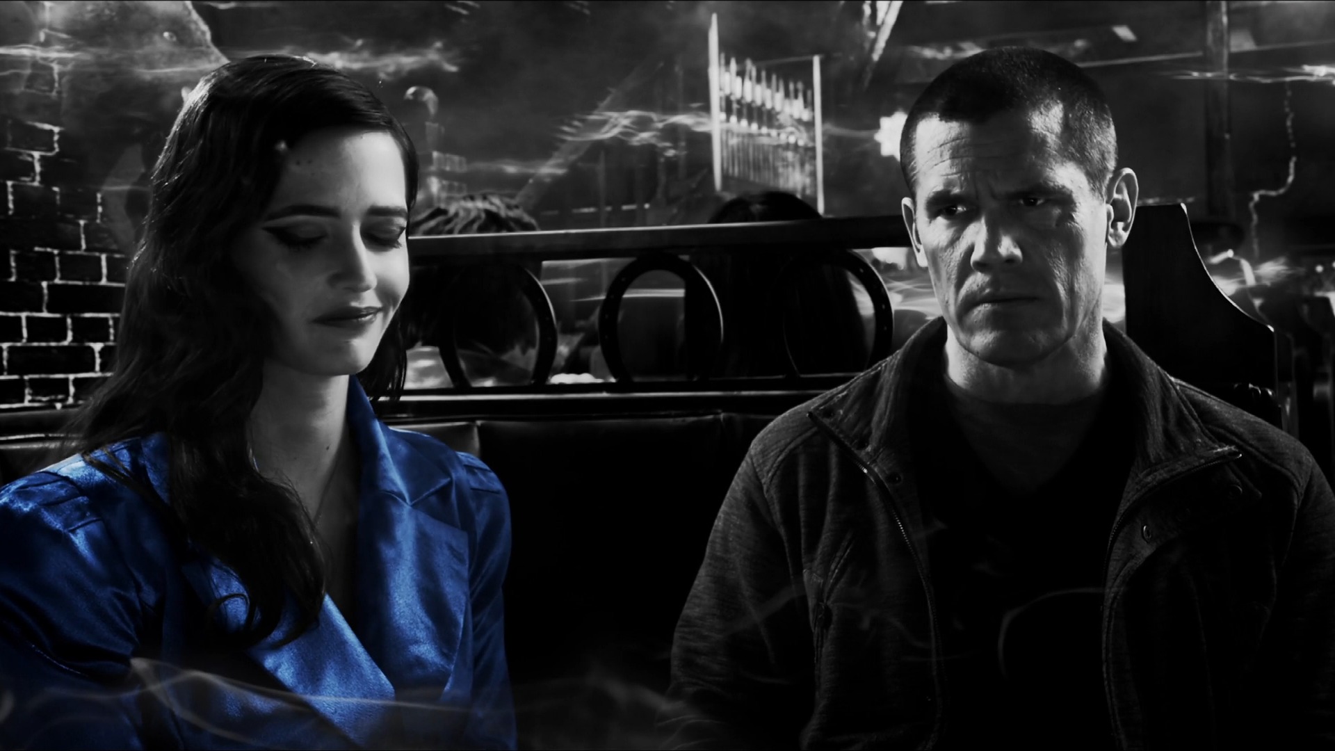  4k>罪恶之城2:蛇蝎美人 004